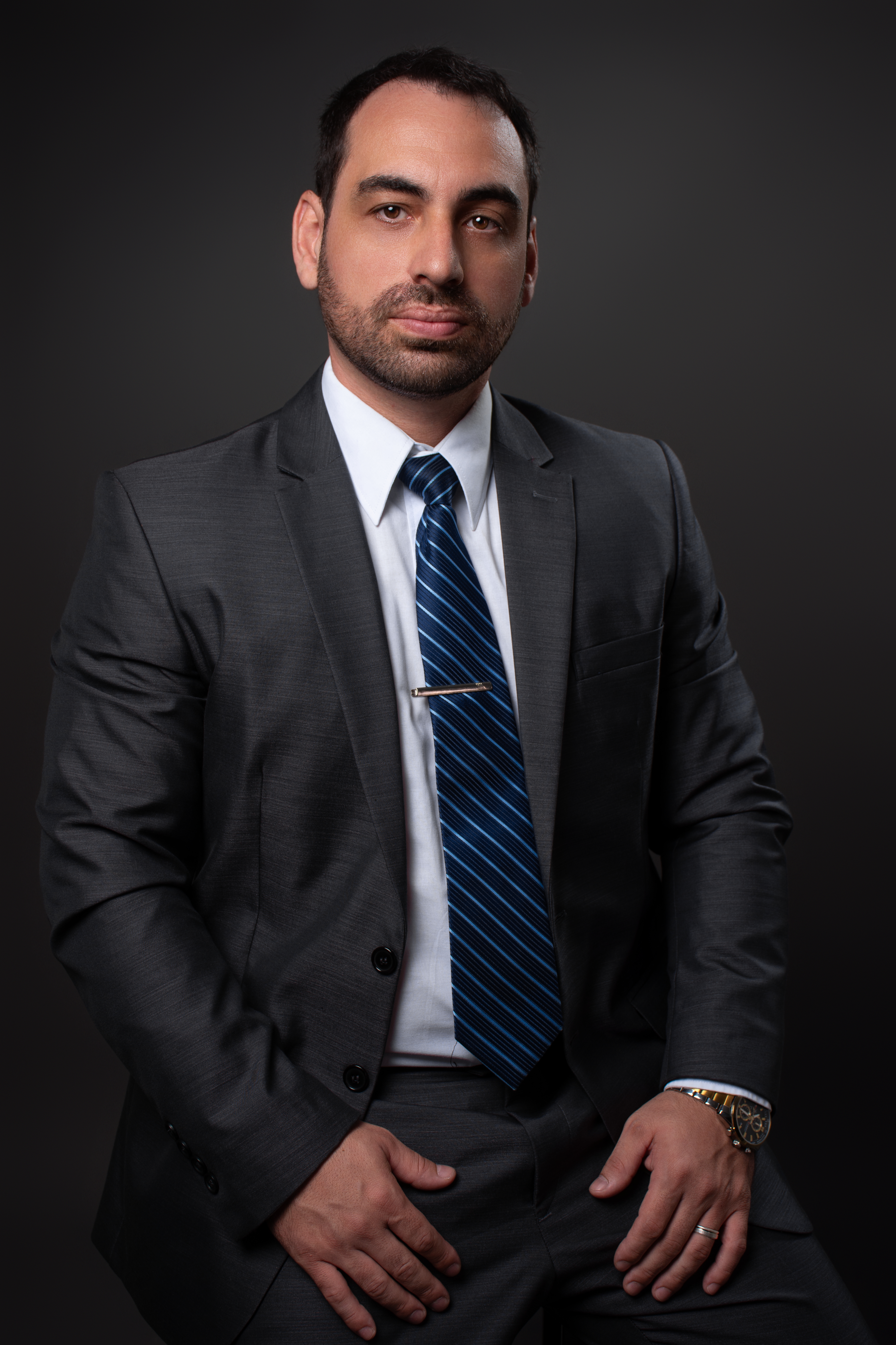 Dr. Renan